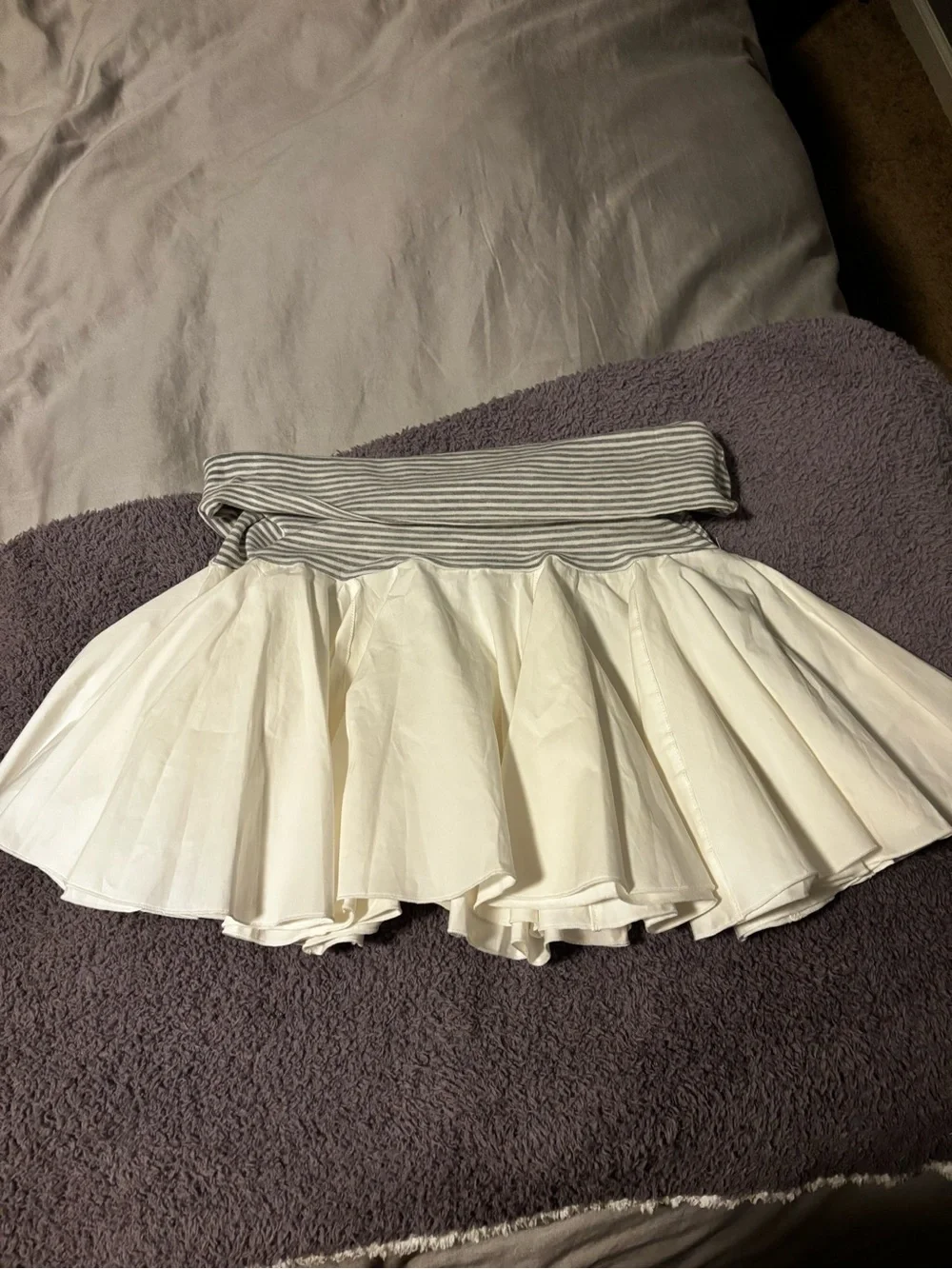 Fold over band bubble skirt